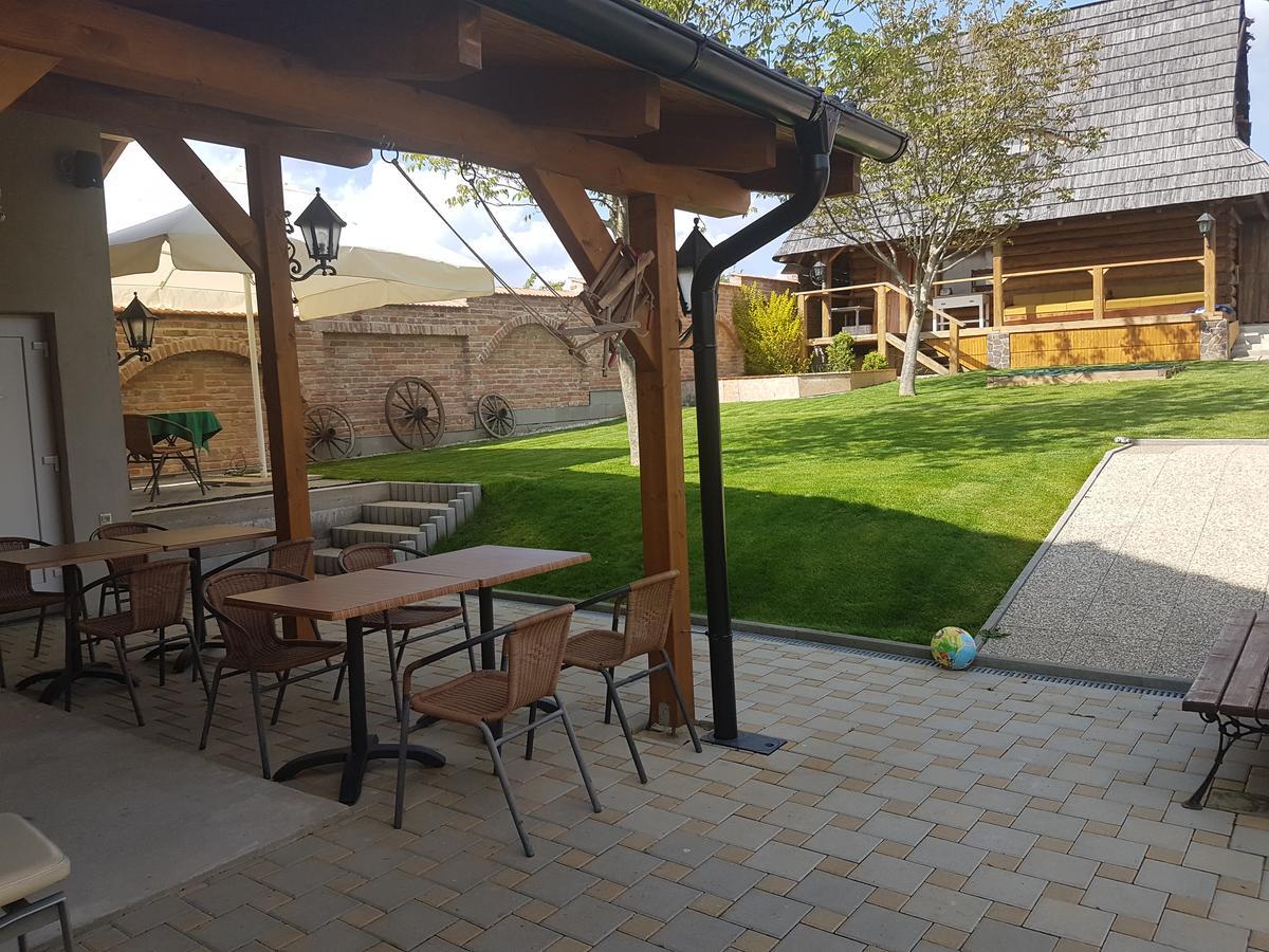 Agropenzion 7Divov Alsókorompa Kültér fotó